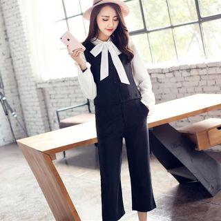 Vest + Cropped Pants / Blouse