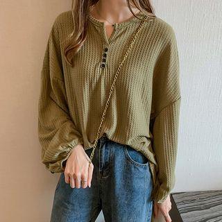 Split-neck Lantern-sleeve T-shirt