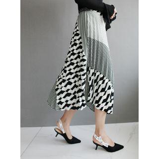 Pleated Geometric Pattern Long Skirt