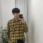 Long-sleeve Pocket-front Loose-fit Check Shirt