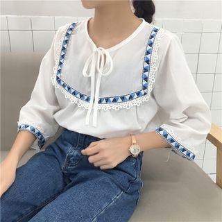 Pattern Trim 3/4-sleeve Blouse