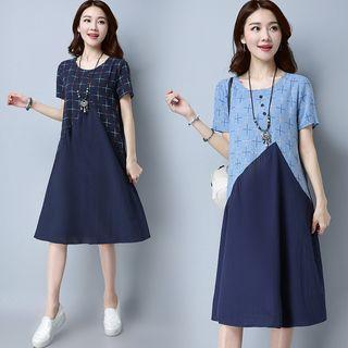 Printed Panel Short-sleeve Midi A-line Dress