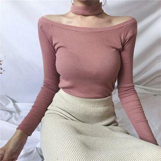 Set: Off Shoulder Long-sleeve T-shirt + Choker
