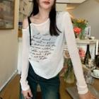 Long-sleeve One Shoulder Lettering T-shirt