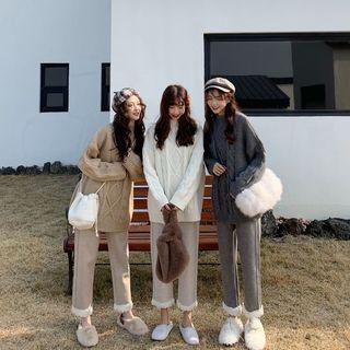 Mock-neck Cable Knit Sweater / Fleece Panel Cropped Pants