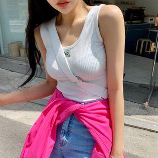 End Tag-detail Ribbed Tank Top