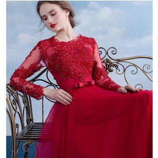 Long-sleeve Lace Appliqu  A-line Evening Gown