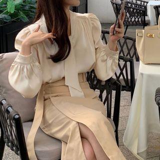Puff-sleeve Reversible Plain Blouse