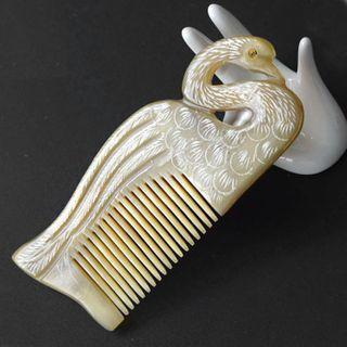 Engraved Swan Horn Hair Comb