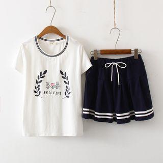 Set: Printed Short-sleeve T-shirt + Striped A-line Skirt T-shirt - White - One Size / Skirt - Navy Blue - One Size