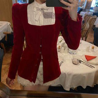 Square-neck Jacket / Fluffy Shorts / Bow-neck Blouse