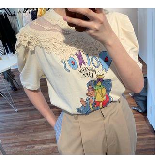 Short-sleeve Lace Trim Printed T-shirt Almond - One Size