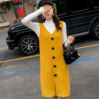 Set: Sleeveless Buttoned Dress + Knit Top