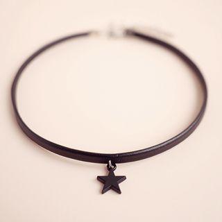 Faux Leather Star Choker