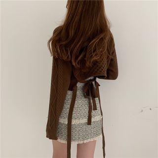 Cut Out Sweater / Pencil Skirt