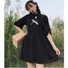 Crane Embroidered Elbow-sleeve A-line Dress Black - One Size