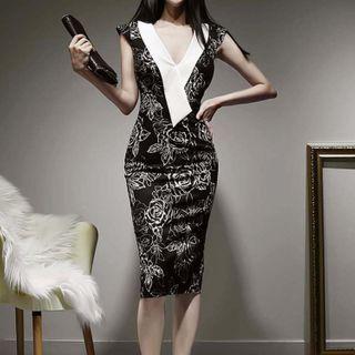 Sleeveless Floral Print V-neck Bodycon Dress