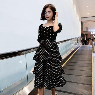 Dotted Short-sleeve Tiered A-line Dress