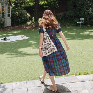 Puff-sleeve Button-back Plaid Dress