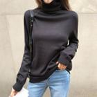 Turtleneck Soft-touch Knit Top