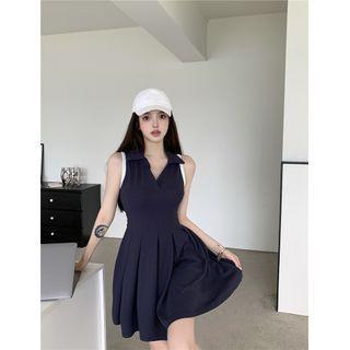 Sleeveless Collar Contrast Trim Pleated Mini A-line Dress