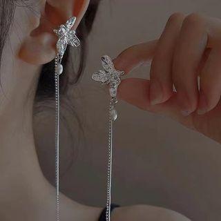 Flower Chain Cuff Earring 1 Pair - Silver & White - One Size