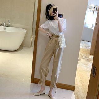 Plain T-shirt / Paperbag-waist Harem Pants