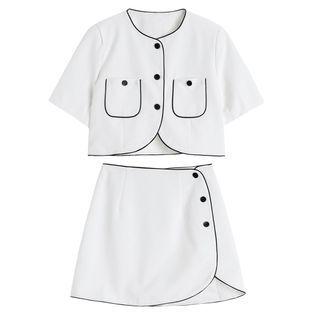 Set: Short-sleeve Contrast Trim Crop Shirt + Mini Skirt