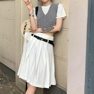 Cropped Sweater Vest / Pleated Midi Skirt