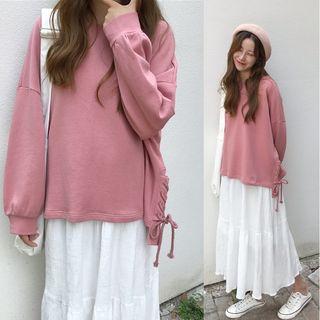 Plain Pullover / Pleated Midi Skirt