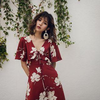 Floral Print V-neck Short-sleeve A-line Midi Dress
