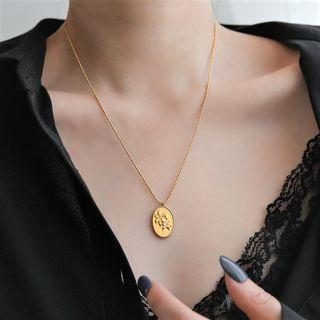 Disc Pendant Necklace Oval Lily Necklace - One Size