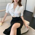Short-sleeve Crinkled Shirt / Slit Pencil Skirt