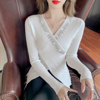 Long-sleeve Embellished V-neck Knit Top