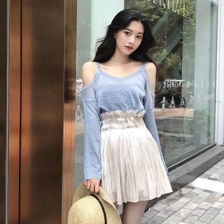 Off Shoulder Lightweight Knit Top