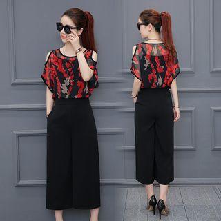 Set: Cutout Short-sleeve Printed Top + Wide-leg Pants