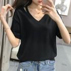 V-neck Cutout Short-sleeve T-shirt