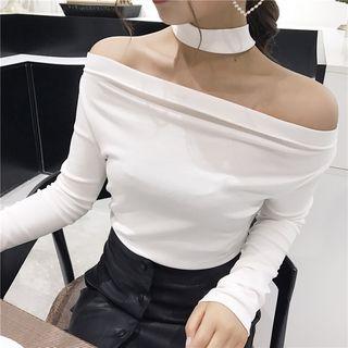 Long-sleeve Choker T-shirt