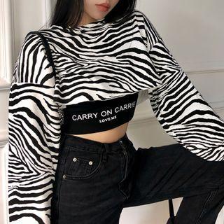 Set: Zebra Print Sweatshirt + Spaghetti Lettering Top