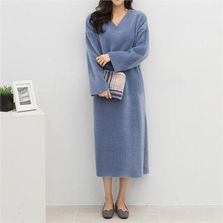 V-neck Furry Long Knit Dress