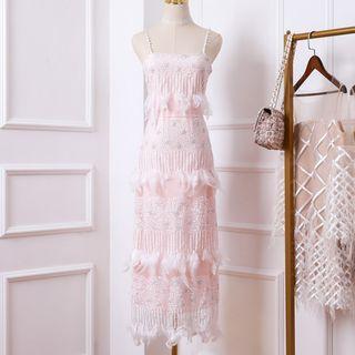 Spaghetti Strap Sequined Feather Applique Evening Dress