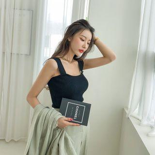 Sleeveless Fitted Rib Knit Top