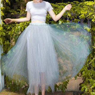 Set: Short-sleeve Crop Top + Mesh A-line Midi Skirt