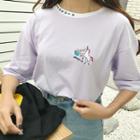 Unicorn Embroidered Elbow-sleeve T-shirt