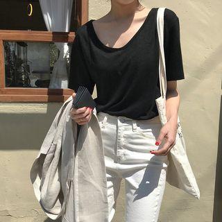 Short-sleeve Scoop Neck T-shirt Black - One Size