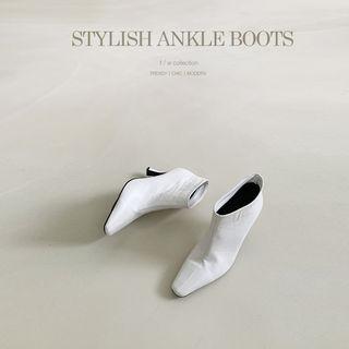 Spool-heel Ankle Boots
