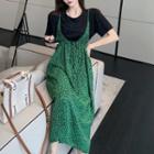 Short-sleeve Plain T-shirt / V-neck Sleeveless Dress