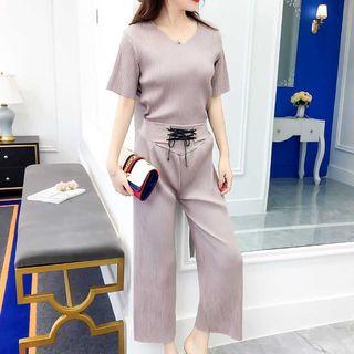 Set: Plain Short Sleeve T-shirt + Wide Leg Pants