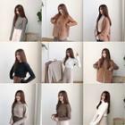 Turtleneck / Crew-neck Long-sleeve T-shirt