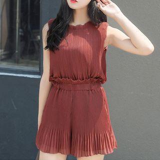 Set: Pleated Sleeveless Top + Wide Leg Shorts